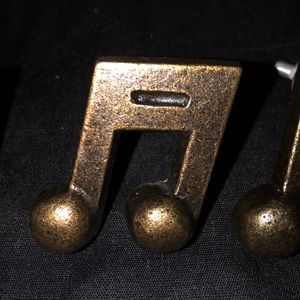 3 Case Iron Music Notes knobs